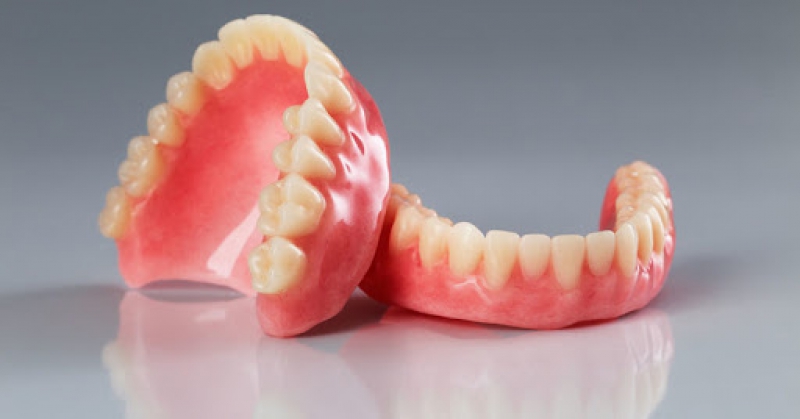 Complete &amp; Partial Dentures